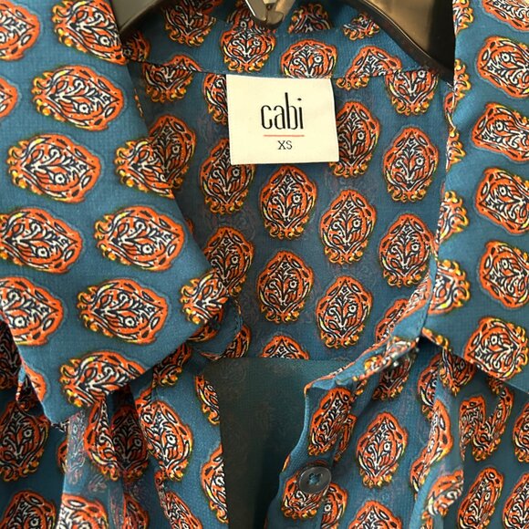 CAbi Medallion Reign 3275 Ruffle Blouse Size XS - Picture 4 of 4